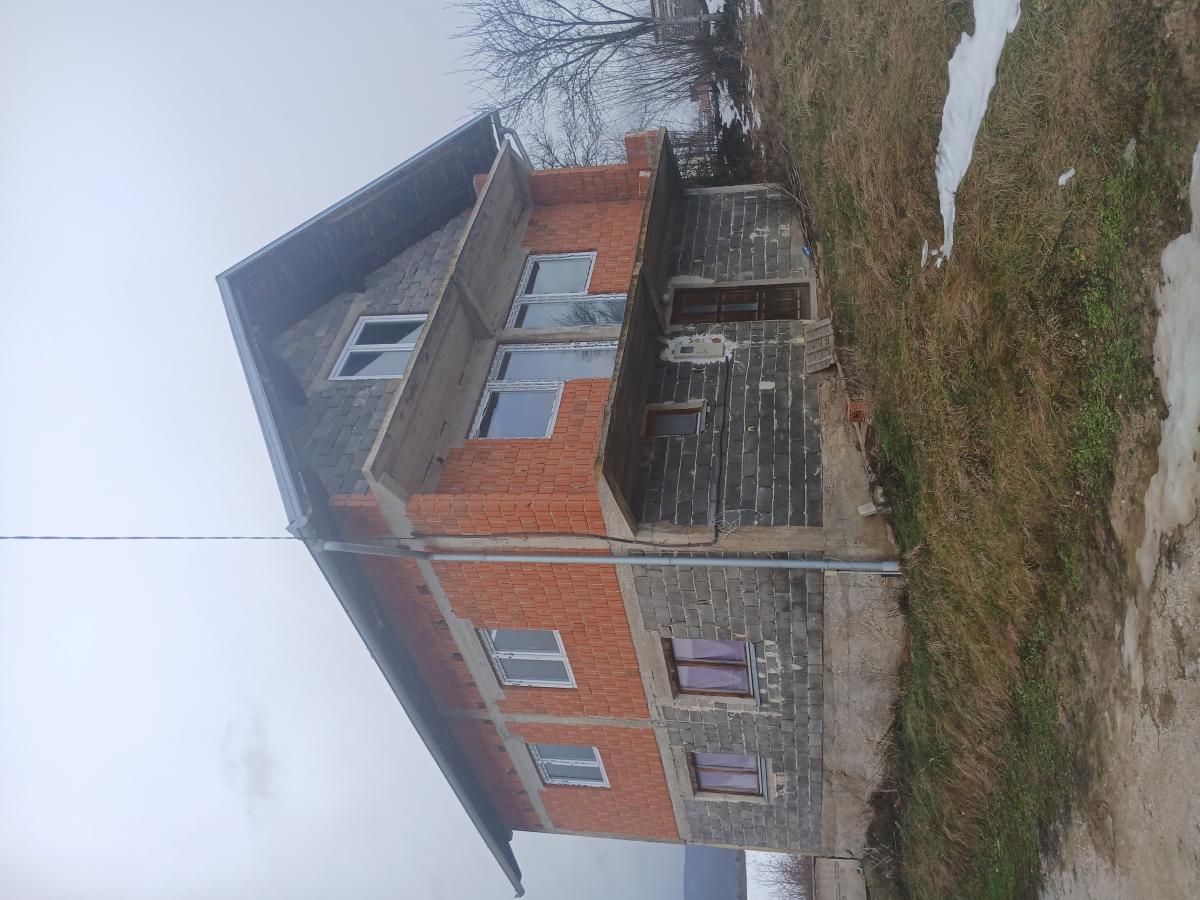 Prodajem kuću / vikendicu - Slika 3